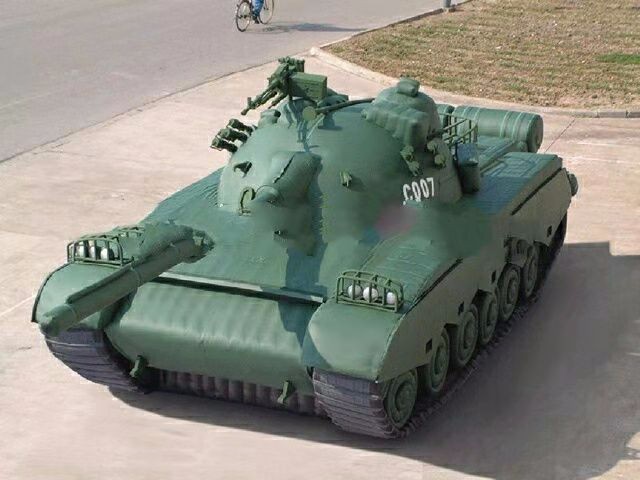 海港军用充气坦克车